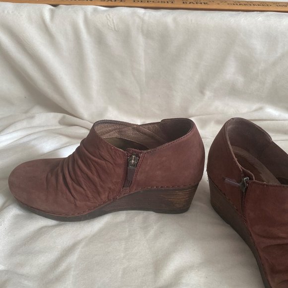 DANSKO CLOGS EUROPEAN - Picture 3 of 8